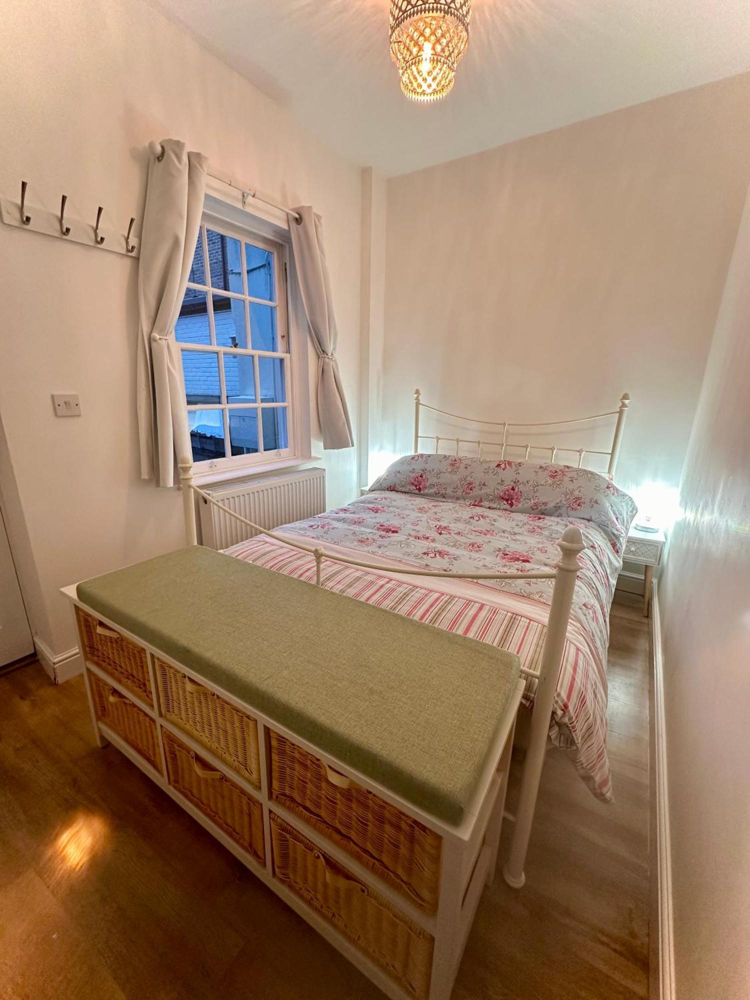 Dorchester Town Centre Entire Apartment מראה חיצוני תמונה